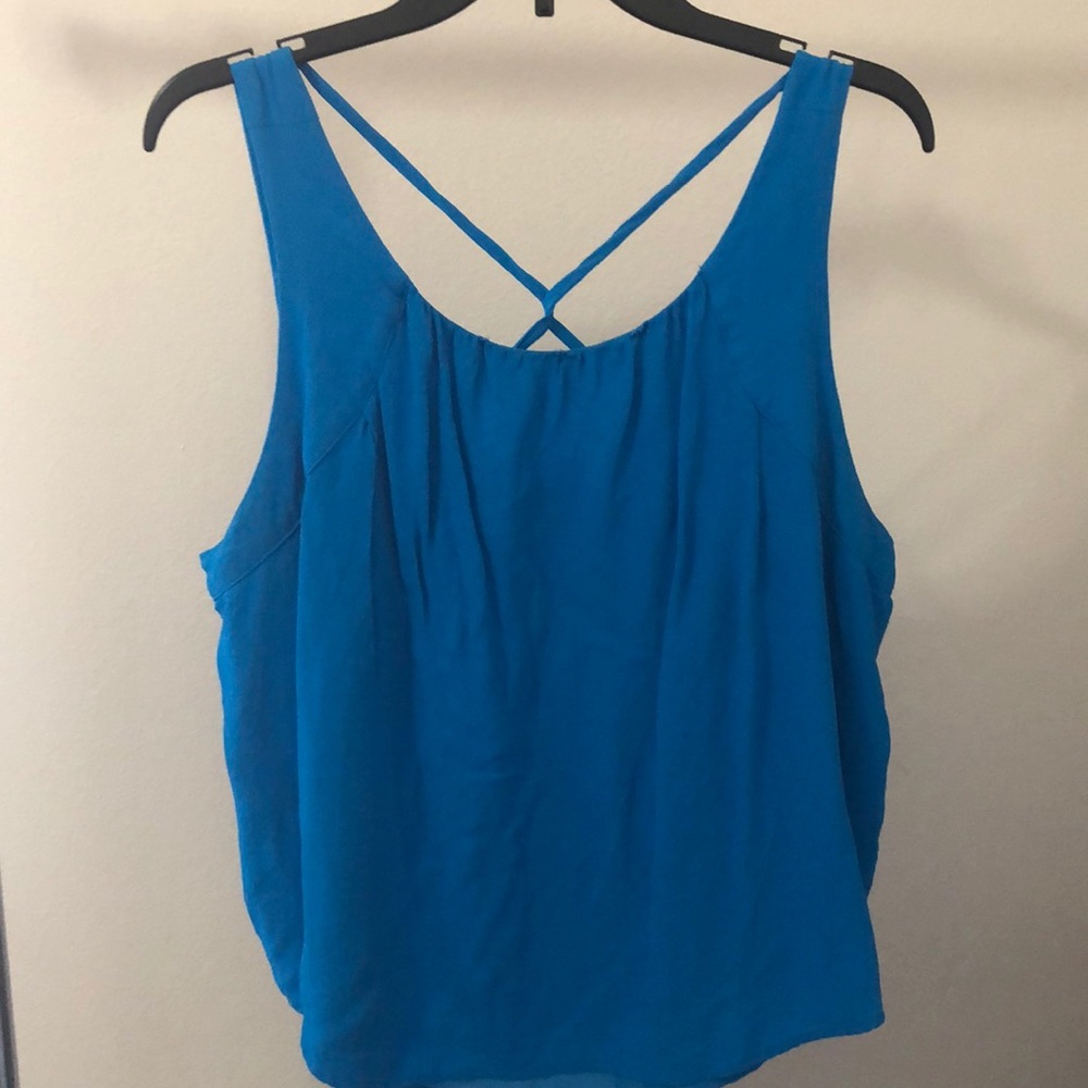 Forever 21 tank